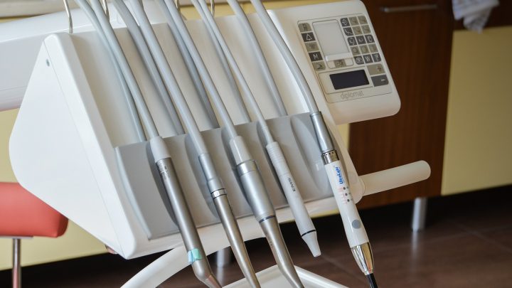 Leczenie u dentysty może być bezbolesne