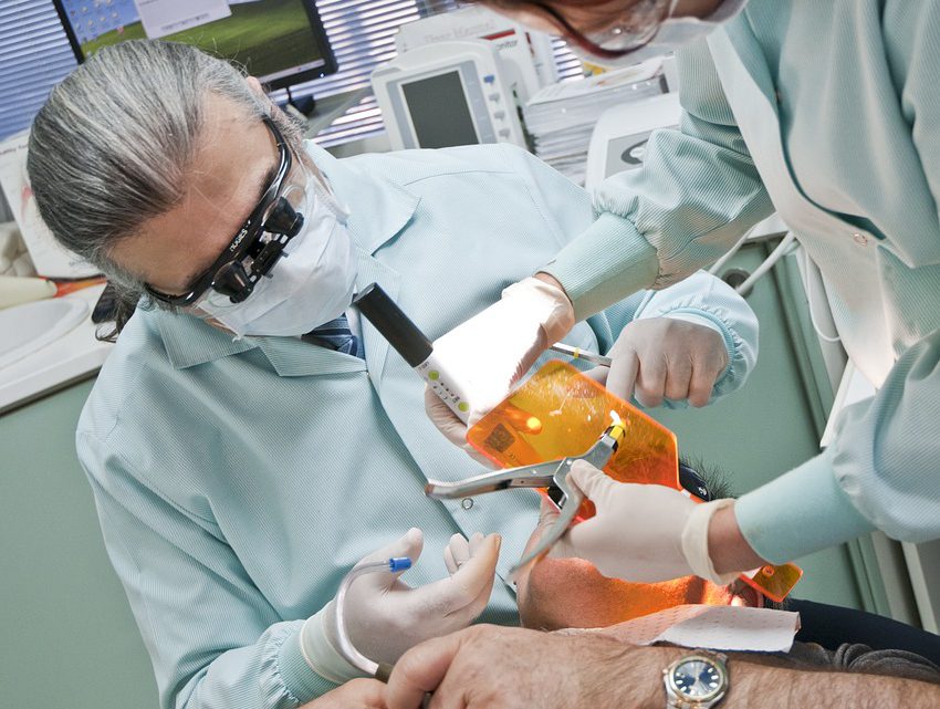 Jakie cechy wyróżnią świetnego dentystę?